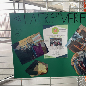 Vestiaire solidaire + bibliothèque interactive